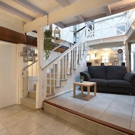 Vakantiehuis Maison De Pays Coeur De Village Sainte-Marie-de-Ré